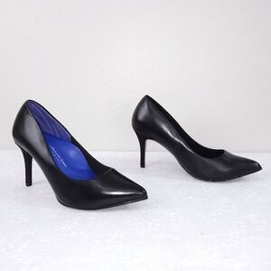 Antonia Saint Victoria Heels US 9